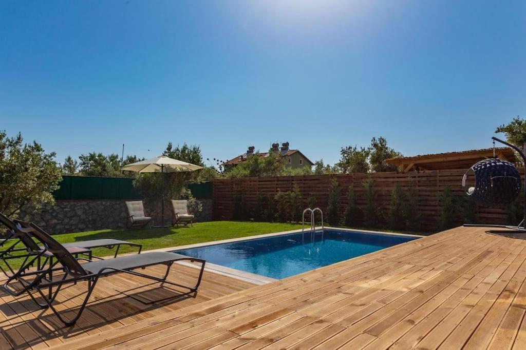 Villa Zeytin Havuzlu Jakuzili 페티예 외부 사진