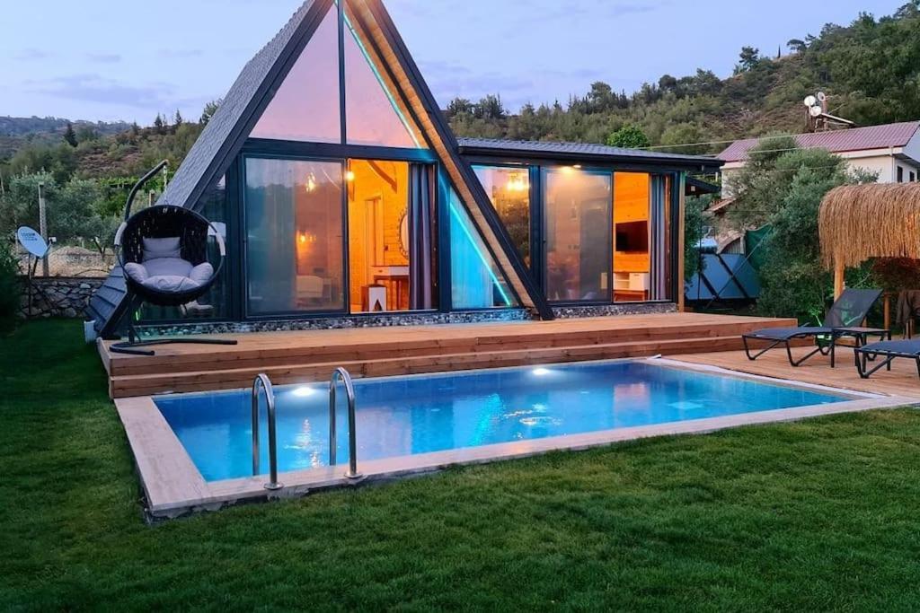 Villa Zeytin Havuzlu Jakuzili 페티예 외부 사진