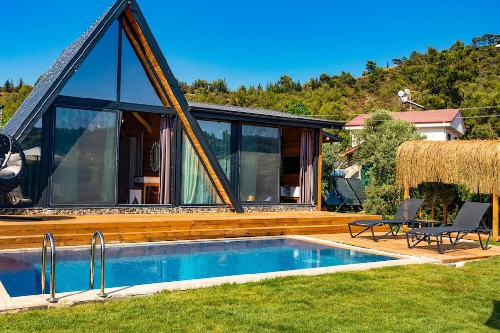 Villa Zeytin Havuzlu Jakuzili 페티예 외부 사진